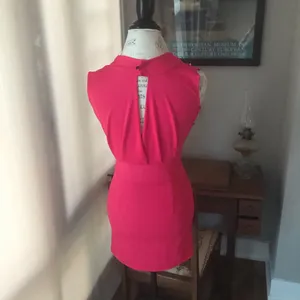 Hot Pink Short Sleeveless Dress Sz S thumbnail 4