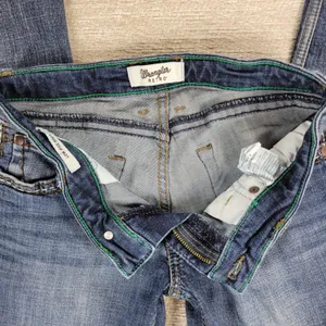 Wrangler Retro Low Rise Boot Cut Jeans Size 0/34 Tall Medium Wash Denim Western thumbnail 16