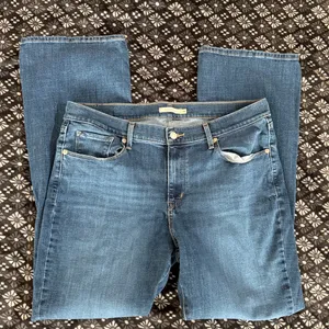 Levi’s Classic Bootcut Jeans thumbnail 2