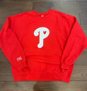 Gildan Red Phillies Crewneck Sweatshirt Size Large - C11-444 thumbnail 1