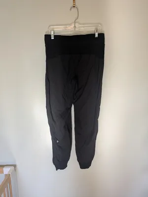 Lululemon Black Dance Studio Jogger 29" Inseam 8 thumbnail 4