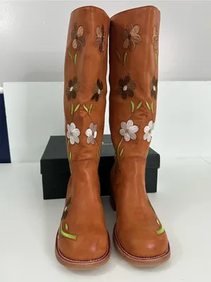 VBDB Brown Floral Embroidered Women’s Knee High Boots Size 9 NIB thumbnail 2