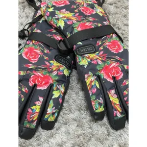 Celtek Women’s Floral Snowboard Ski Gloves Winter Insulated Size XS thumbnail 3