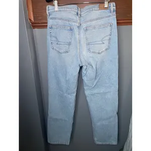 American Eagle Super High-Rise Straight Jeans Light Wash Denim Womens 10 Regular thumbnail 2