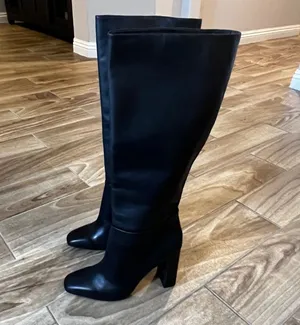 Steve Madden NWOB Ally black boots SIZE 10 thumbnail 1