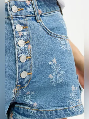 Anthropologie Pilcro Floral Print Button Fly Denim Shorts Size 32 High Rise thumbnail 3