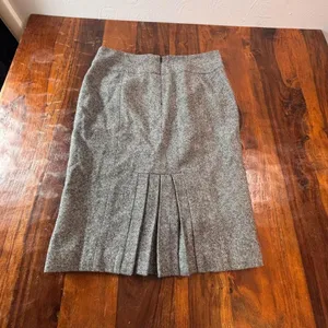 Michael Michael Kors‎ Grey Wool Tweed Pencil Skirt Pleated Back Size 6 Knee thumbnail 4