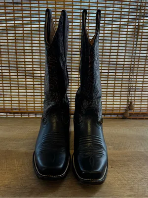 Alfa Western Wear Black Leather Western Cowboy Boots with Gold Stamped Shaft thumbnail 5