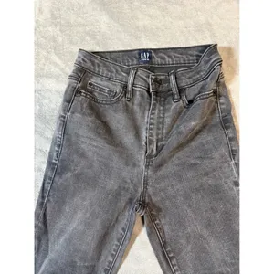 Gap Denim 24R True Skinny‎ Black Stretch Jeans Raw Hem 28" Inseam Mid-High Rise thumbnail 2