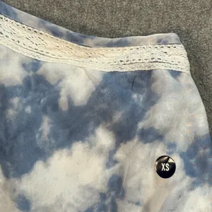 Hollister Halter Top Size X-Small Blue Sky Elastic Crop Waist Crochet Trim New thumbnail 2
