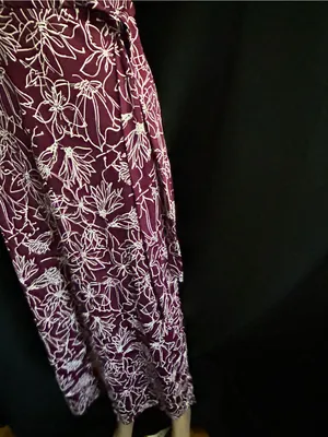 Fortune & Ivy Women’s Purple & White Floral Wrap Maxi Dress Petite Small thumbnail 4