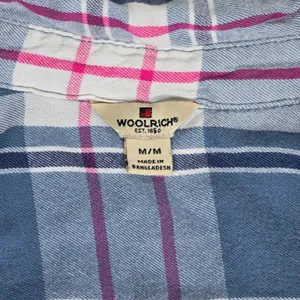 Woolrich Plaid‎ Button Down Shirt Womens M Blue Pink Long Sleeve Rayon thumbnail 5