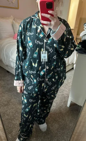 Pajama Set Size XL thumbnail 1