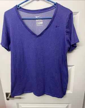 Nike Women’s V-Neck Performance Tee in Purple thumbnail 1