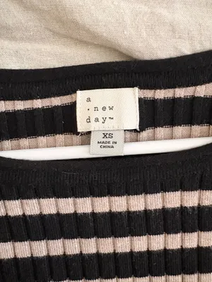 Long sleeve Shirt Multiple Size XS thumbnail 3