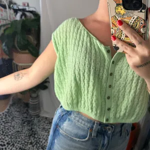 Anthropologie Pilcro Women's Cropped Cable Knit Sweater Top Sage Green Small thumbnail 4