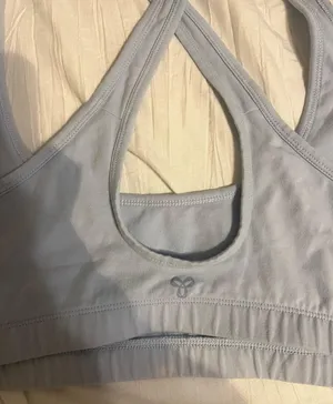 Aritzia Sports Bra thumbnail 3