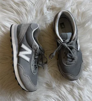 New Balance fashion sneakers thumbnail 1