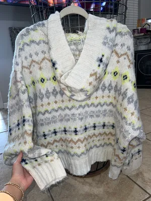 American Eagle Sweater thumbnail 4