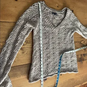 American Eagle Tan V Neck Sweater Open Knit Size Small thumbnail 6