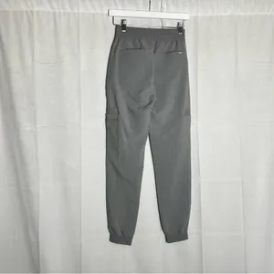 NWT Figs Gray Charlotte 21 Pocket Slim‎ Scrub Pants Size XXS thumbnail 2