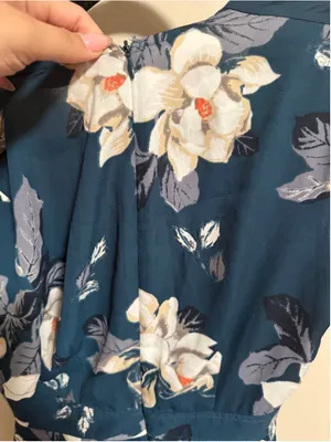 ASTR The Label Teal Floral Print Romper Shorts- Size Small thumbnail 5