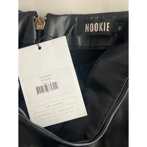 NWT Nookie Sz XS Drama Black Faux Leather High Waist Sexy Cocktail Midi Skirt thumbnail 6