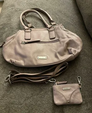 Purse thumbnail 1