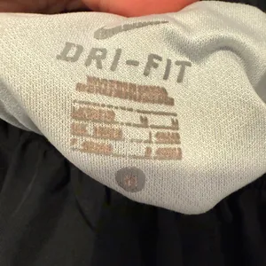 Nike Black‎ and White Women's Athletic Shorts thumbnail 2