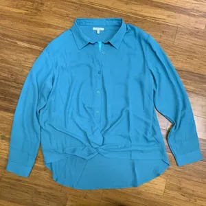 Maurices Button Down Top Womens Size XL Teal‎ Knot Front Long Sleeve Blouse NWT thumbnail 1
