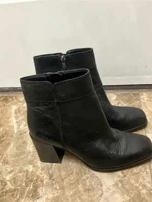 Franco Sarto black leather ankle boots thumbnail 3