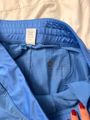 FIGS Scrub Pants thumbnail 2
