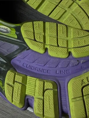 ASICS GEL-Kayano 18 Stability Trainer Running Shoes (Gray/ Purple) Size 10 thumbnail 9