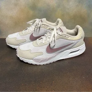 Nike Air Max Solo Beige Women's Sneakers Size 11M thumbnail 4