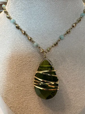 Gold-Wrapped Olive Green Teardrop Pendant Necklace thumbnail 1