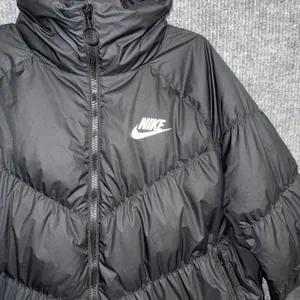 Nike Sportswear Synthetic Fill Women's Jacket Black XL (CD4216-010) Full Zip thumbnail 2
