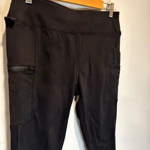Carhartt Black Fitted Legging - size Medium thumbnail 5