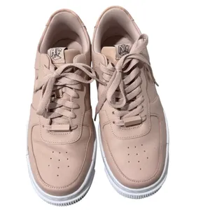 Nike Air Force 1 Pixel Platform Sneakers in Blush Pink 9.5W thumbnail 7