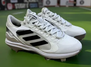 Adidas PureHustle 2 Softball Cleats Women's 7 NWT White Performance Shoes thumbnail 1