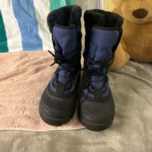 Kamik Winter women Snow Boots size 8 thumbnail 2