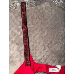 Victoria Secret T-shirt Lightly Demi Light Push Up Glitter Straps 34B #767 thumbnail 3