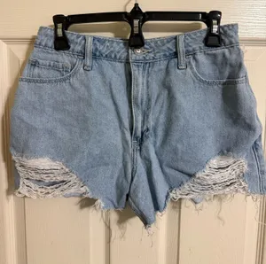 Hollister Jean Shorts thumbnail 1