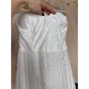 NWT Lulus Exquisite White Velvet Burnout Strapless Maxi Dress Wedding Bride Sz L thumbnail 5