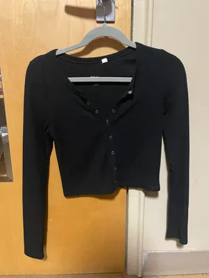 PacSun Long Sleeve Black Crop thumbnail 1