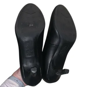Life Stride Parigi Soft System Black almond toe heels office formal thumbnail 6