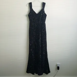 Baltic Born Monroe Sequin Gown Maxi New Without Tags thumbnail 3