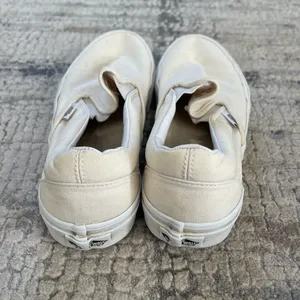 lightly worn vans thumbnail 4