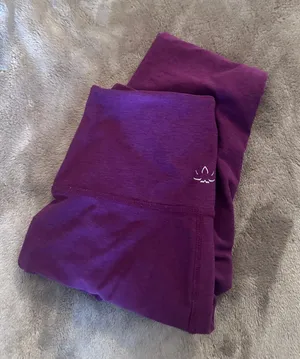 Beyond yoga space dye maroon plum high waisted leggings thumbnail 1