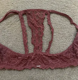 PINK Victoria’s Secret Bralett thumbnail 2