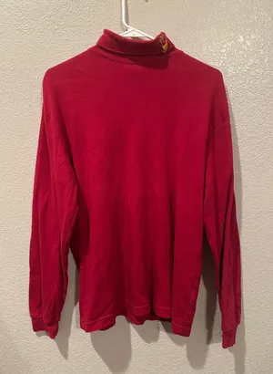 Vintage Disney Store Winnie the Pooh Red embroidered Turtleneck M thumbnail 1